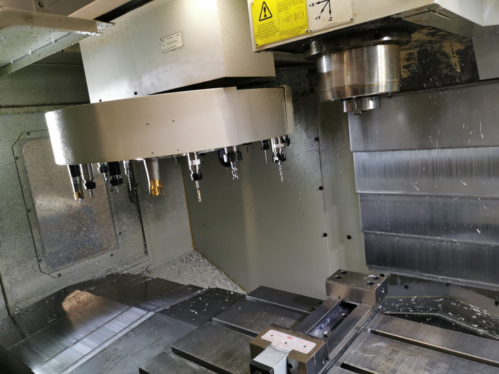 BRIDGEPORT mod. VMC  2006